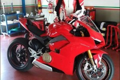 Ducati V4 Superbike lộ diện trước ngày ra mắt