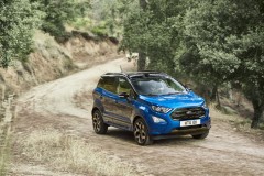 Ford EcoSport tại châu Âu được cung cấp động cơ dầu diesel và dẫn động AWD