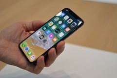 Giá iPhone X ở Việt Nam có đắt khi so với thế giới?