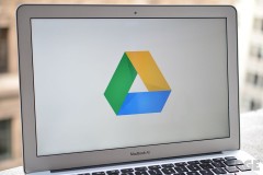 Google Drive đang dần trở thành một "Vịnh Hải Tặc" trá hình