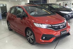 Honda Jazz - Đối thủ Toyota Yaris bất ngờ xuất hiện tại đại lý ở Hà Nội