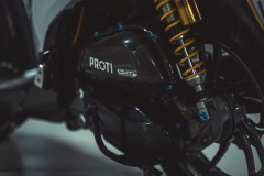 Honda SH độ ngốn hơn 100 triệu đồng của biker Việt