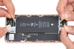 iFixit mở iPhone 8 và công bố chi tiết linh kiện bên trong