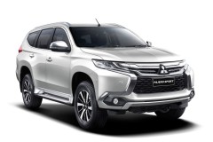 Mitsubishi Việt Nam giảm giá tới 180 triệu đồng cho Pajero Sport 2017