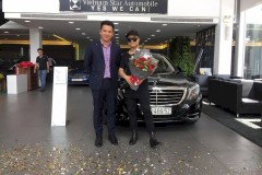 Nhà thiết kế thời trang Đỗ Mạnh Cường tậu Mercedes-Benz S400L 4 tỷ đồng