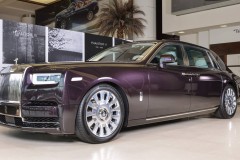 Rolls-Royce Phantom VIII ra mắt giới nhà giàu tại Abu Dhabi