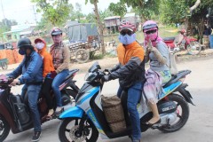 Tại sao cứ đi Honda SH là phải tháo gương... & lời giải đáp cho người Việt