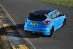 Tận hưởng cảm giác lái thể thao hơn với Ford Focus RS Edition mới