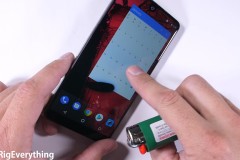 Thử nghiệm độ bền của Essential Phone: Chắc chắn với khung viền titanium