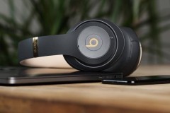 Beats Studio 3 Wireless: chip W1, chống ồn chủ động Pure ANC, pin 40 tiếng, 350 đô