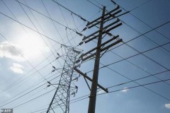 Cảnh báo nguy cơ tin tặc tấn công mạng lưới điện ở Mỹ và châu Âu