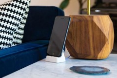 ElevationDock 4: dock sạc iPhone/iPad hoàn thiện kiểu cơ khí, có thể chỉnh góc dựng