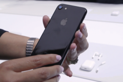Bộ đôi iPhone 7, iPhone 7 Plus giảm sâu nhất từ trước đến giờ