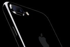 iPhone 8 mới ra mắt, Apple bổ sung thêm phiên bản iPhone 7, 7 Plus Jet Black 32GB