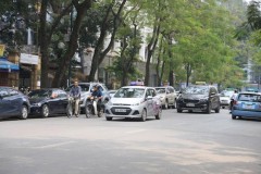 Lợi nhuận giảm, taxi truyền thống ứng dụng công nghệ để cạnh tranh