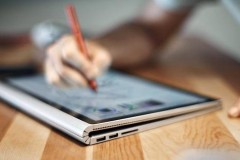 Microsoft tổ chức sự kiện vào tháng sau, sẽ có Surface mới và laptop ARM chạy Windows 10 đầy đủ?