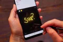 Quảng cáo Samsung cho thấy chủ đề Galaxy Note8 là về tình yêu