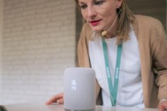 Sony trình diễn loa và TV tích hợp Google Assistant