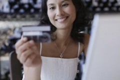 Thương mại điện tử Việt Nam tăng trưởng gấp 2,5 lần Nhật