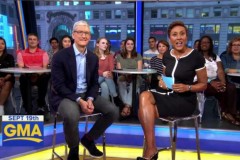 Tim Cook: 1000 USD là cái giá hoàn toàn xứng đáng với iPhone X