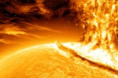 Trái Đất từng may mắn thoát siêu bão Mặt Trời