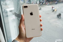 IPhone 8 Plus đầu tiên về Việt Nam, giá 23 triệu đồng