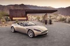 Aston Martin DB11 Volante tuyệt đẹp với kiểu dáng mới và động cơ AMG V8