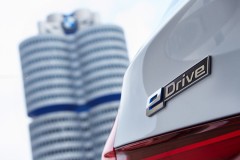 BMW, Lexus sẽ bỏ qua công nghệ plug-in hybrid