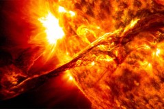 Các nhà khoa học muốn bảo vệ Trái đất khỏi bão Mặt Trời bằng nam châm khổng lồ