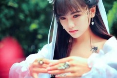 Gối sầu vò võ hôm mai, tỉnh ra mới biết mộng dài vụt tan?