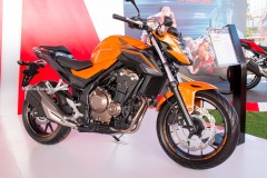 Honda CB500F 2017 sẽ được bán chính hãng? Giá Honda CB500F 2017 tại nước ngoài là 6399 usd (tương đương 145 triệu đồng).