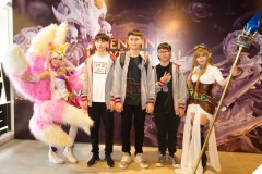 Không khí sôi động và hào hứng tại Viewing Party ở CGV Golden Plaza trước trận đối đầu của GAM vs LZ