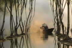 Lãng đãng chiều thu: Mùa thu này Hoàng Thượng có đi xa, có lang thang triền đê tìm chiếc hài rớt lại?