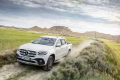 Mercedes X-Class 2018 có giá bán khởi điểm từ 817 triệu tại Anh