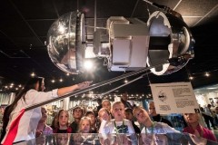 Nga bán đấu giá nguyên mẫu vệ tinh đầu tiên của nhân loại