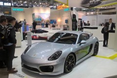 Porshce Caymen EV bản concept tăng tốc 0-100km/h trong vòng 3.3 giây