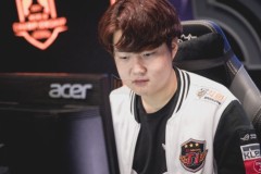 SKT Huni: “Chúng tôi không bao giờ bỏ cuộc!”