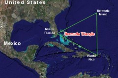 Tàu ngầm Liên Xô xuyên qua ‘Tam giác quỷ’ Bermuda, 93 thủy thủ phút chốc già đi 20 tuổi