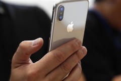 Thành công của iPhone X khiến... Google tốn thêm hàng tỷ USD