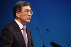 CEO Samsung Electronics thông báo từ chức khi hãng đang có doanh thu và lợi nhuận kỷ lục