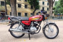 Đập thùng Honda CG125 2017 giá hơn 27 triệu đồng vừa về Việt Nam