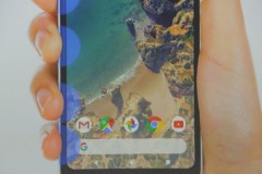 Google Pixel 2 và Pixel 2 XL chính thức ra mắt: màn hình 18:9 tính năng bóp thông minh