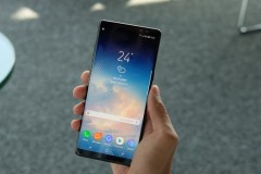 Samsung phát hành một video quảng cáo về màn hình Super AMOLED tuyệt vời trên những model cao cấp