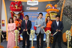 Tưng bừng sự kiện “Lăn bánh an toàn” cùng Bridgestone tại phố biển Nha Trang