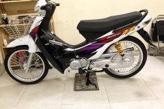 Wave Zx độ ấn tượng từ dàn đồ chơi và biển số khủng