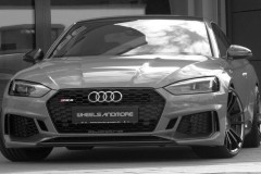 Audi RS5 Coupe tiệm cận trở thành đối thủ của Mercedes-AMG C63 S Coupe