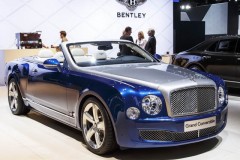 Bentley Mulsanne Convertible phiên bản sản xuất giới hạn với 19 chiếc kèm giá 80 tỷ
