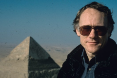 Bia đá miêu tả sao chổi đụng Trái Đất vào 13.000 năm trước. Kịch bản tương tự sẽ lặp lại vào năm 2030?