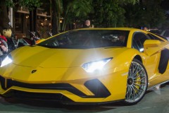 Hàng trăm môtô đắt tiền cùng siêu xe Lamborghini Aventador S xuất hiện tại Sài Gòn
