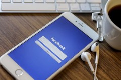 Facebook đề nghị người dùng cung cấp... ảnh nude để chống "tống tình" qua mạng